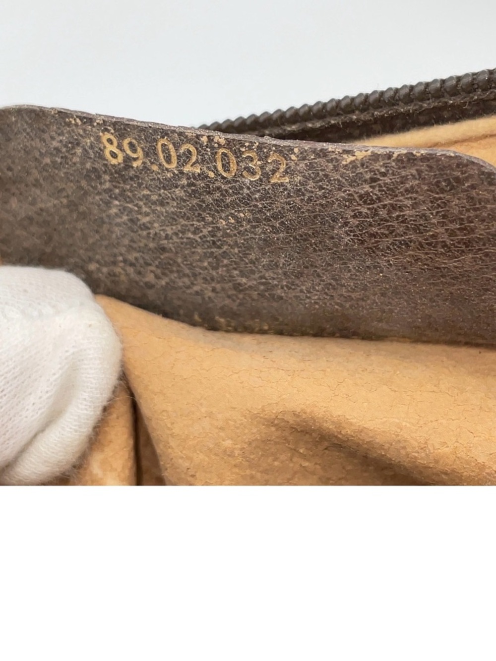 Gucci Brown GG Canvas Crossbody Bag with Web Stripe - Picture 8 of 11